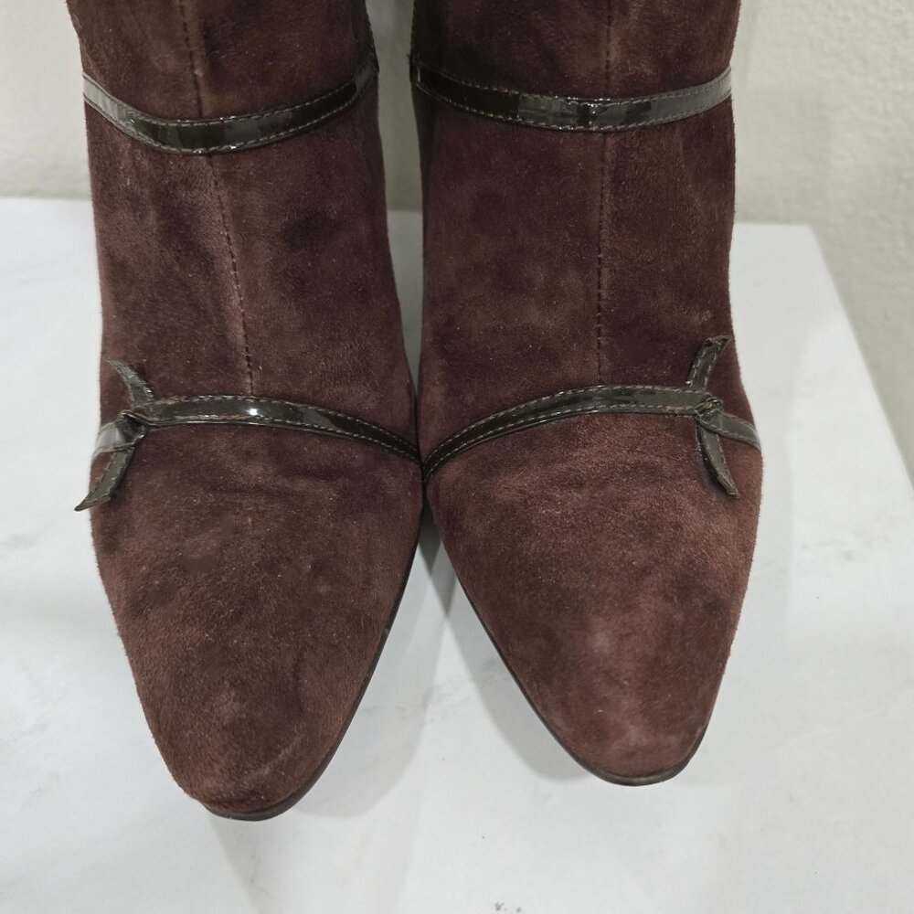 BCBG Paris โฆ Brown Suede Heeled Boots โฆ Stiletto Zipper Strap Detail Size 8 - Picture 14 of 16